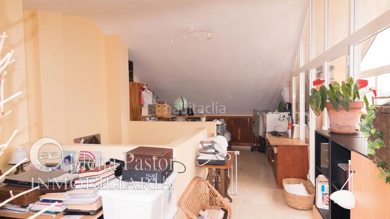 Foto 92121878-e303-47fb-b95b-172df31c7a4e. A tre livelli con piscina in Centro Bétera