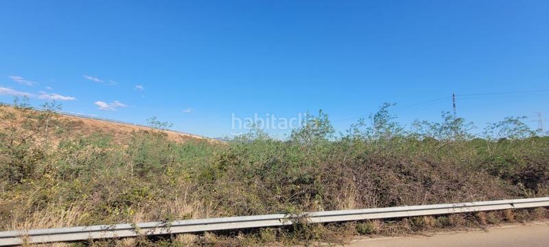 Foto be6eb9e2-abcc-4504-b6f9-2a724992a68c. Terrain résidentiel dans Camí de Paterna-Lloma del Calderer Bétera