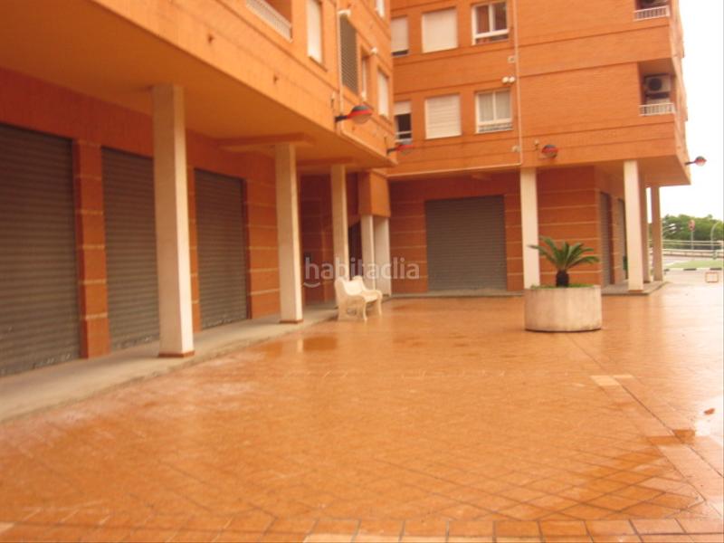 Foto 02490d51-a9bd-48f5-87dd-a06173861078. Affitto locale commerciale in El Castell Burjassot