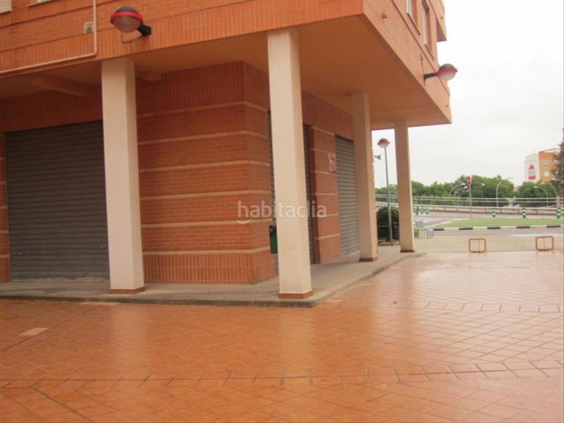 Foto ae58202c-1fb5-4a67-bc06-ae0e13ede659. Alquiler local comercial local en El Castell Burjassot