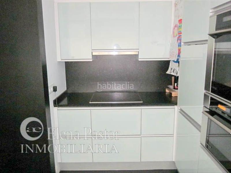 Foto 0f648761-0e86-4372-a27d-ca6f8c0145dd. Casa adosada adosado en Centro Bétera