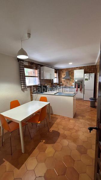 Foto 814d2aa7-dd8c-44c0-862a-659e5a6ed56c. Xalet amb calefacció piscina a Casco Urbano Náquera