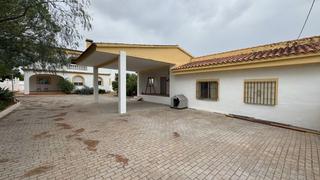 Chalet en La Conarda-Montesano