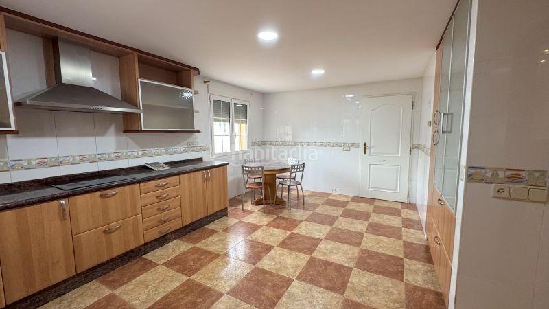 Foto fc880f59-b907-44ef-80bb-480878cdf766. Chalet en La Conarda-Montesano Bétera