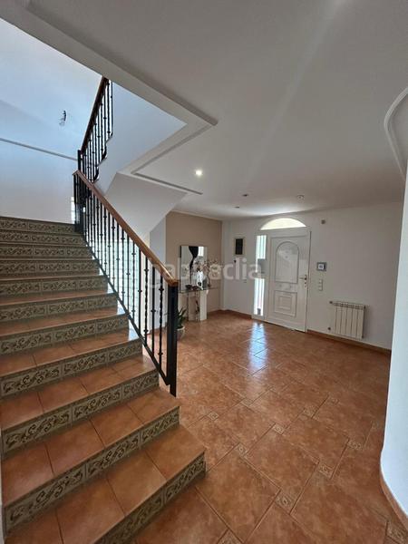 Foto 4d9506f4-9b3c-45a3-a87b-2dff193a6c7a. Chalet avec parking dans Los Pinares-La Masia Bétera