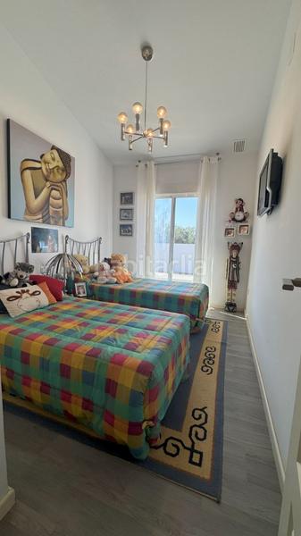 Foto 42893d4b-effa-4495-b879-9a8f7ac72a91. Chalet mit pool in Los Pinares-La Masia Bétera