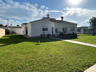 Chalet  Calle madrid 23. Chalet en serra