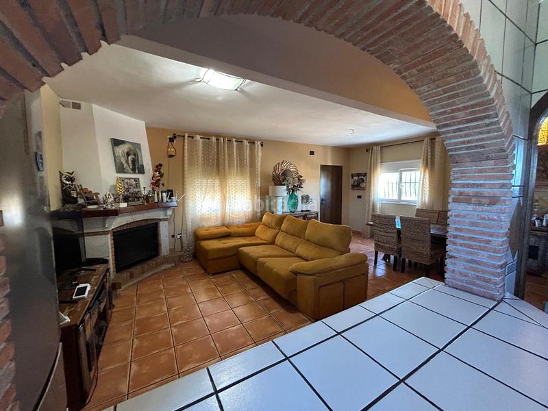 Foto dc677c17-ee53-49cf-b04c-f92144e48e25. Xalet amb piscina a Olocau