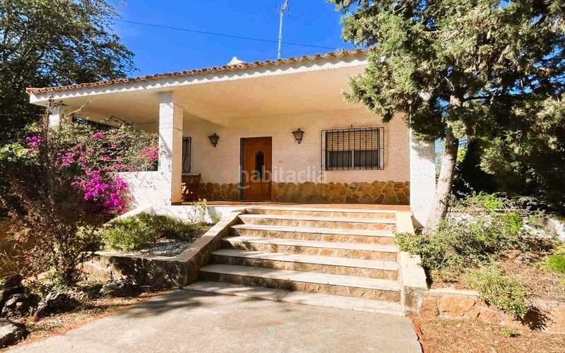 Foto f6c072b6-cbc1-46c4-95aa-6adb4e81cd6f. Chalet  en Serra