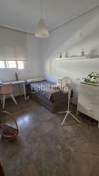 Foto e0f47784-8abf-4ce1-8259-9c67bc9a887d. Casa adossada amb xemeneia calefacció aparcament piscina a Bétera