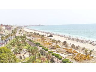 Àtic  Calle tarragona. Atico en venta en platja nordpeñismar