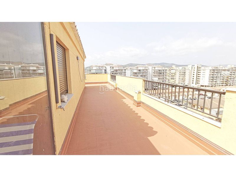 Foto aa9ecccf-9874-4245-b946-a453b82cc38d. Àtic amb piscina a Playa Norte Peñíscola