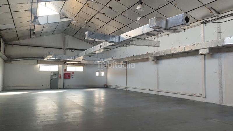 Foto 8c8331dc-34bc-4cdd-bf70-61c07250c4c3. Lloguer oficina a Besòs - Maresme Barcelona