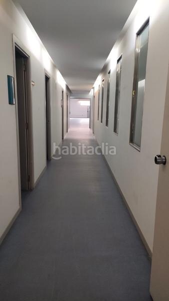 Foto cd431f4d-a97e-4462-9ba1-24b9c3eb2459. Location bureau dans Besòs - Maresme Barcelona