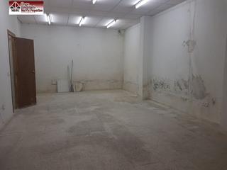 Lloguer Local Comercial a Centro Urbano. Local centro