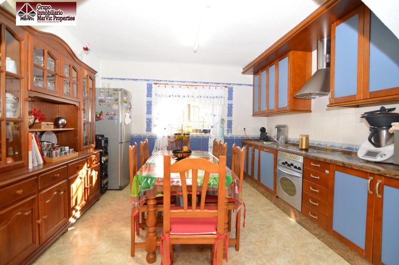 Foto c9253a10-d3fb-40c2-be03-7451c4b0fc29. Chalet con riscaldamento parcheggio piscina in Coloma Nucia (la)