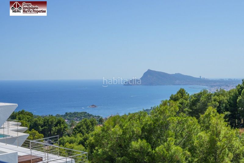 Foto e4a07a0c-b2ba-4b44-89a5-6c176aaf5aeb. Casa adossada amb calefacció aparcament a Altea hills Altea