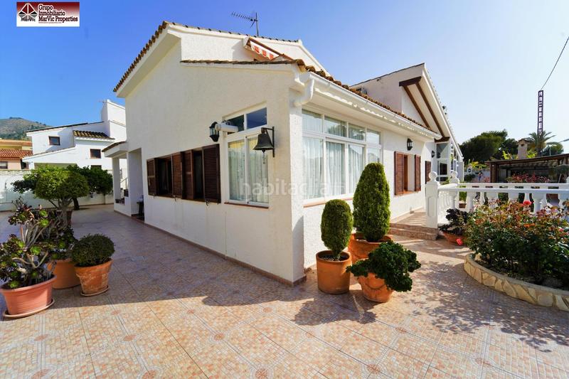 Foto 1a836b96-1f5a-4ce3-882a-40a8128e4c83. Chalet avec chauffage parking piscine dans Rincón Bajo Benidorm