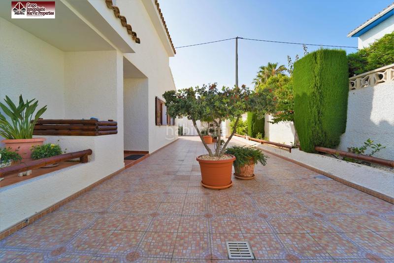 Foto 50b5e8e4-4b9c-457a-8687-18087b3fb3a8. Chalet avec chauffage parking piscine dans Rincón Bajo Benidorm