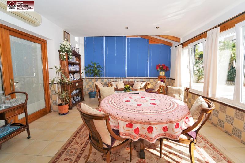 Foto b596fc56-d78b-46ab-ac4b-cf4322f22b93. Chalet avec chauffage parking piscine dans Rincón Bajo Benidorm