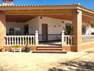 Xalet a Juzgados - Plaza de Toros. Chalet independiente en juzgados