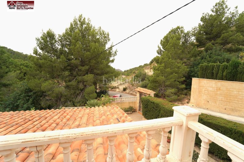 Foto e98baba0-5d6d-4c6d-89ce-93973248e03f. Xalet amb aparcament a Finestrat pueblo Finestrat