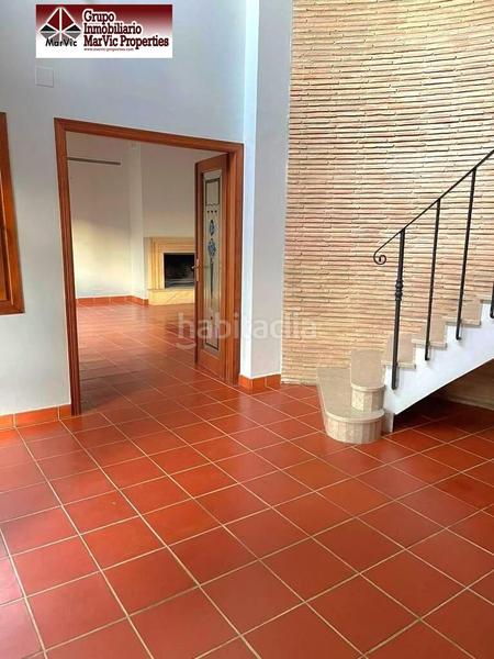 Foto 3e73a2ee-00b4-4ba4-be4d-79be6555a7e0. Chalet con riscaldamento parcheggio piscina in Urbanizaciones Gandia