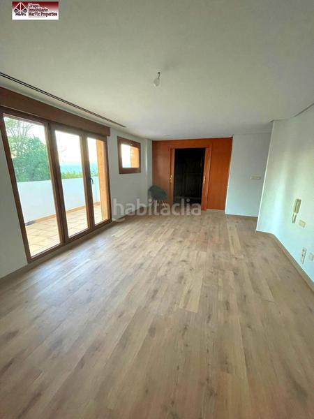 Foto 67159397-5cd6-4acc-8d39-fea25ff9ec0c. Chalet con riscaldamento parcheggio piscina in Urbanizaciones Gandia