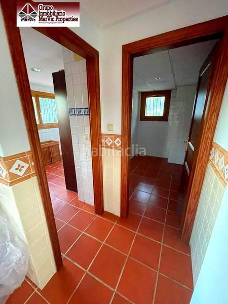 Foto 6b1f910a-2508-4646-b188-63c2d4f90ee5. Chalet con riscaldamento parcheggio piscina in Urbanizaciones Gandia