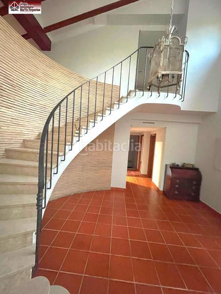 Foto 985e74ea-6b80-4dd7-ae06-dd0d212ad1f4. Chalet con riscaldamento parcheggio piscina in Urbanizaciones Gandia