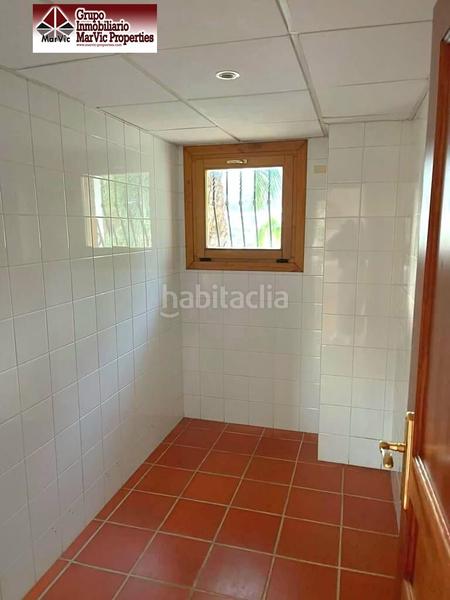 Foto f5e603da-ce02-4eeb-816f-af7fc17fb212. Chalet con riscaldamento parcheggio piscina in Urbanizaciones Gandia