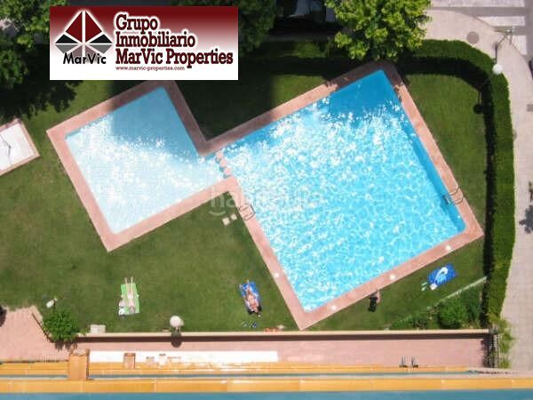 Foto 072d96b9-58ab-43e7-8ef8-b93c7cb4486e. Apartament amb piscina a Juzgados - Plaza de Toros Benidorm