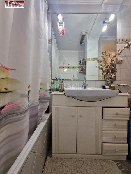 Foto b20bda3e-fc9f-4159-ac2c-05943b8c2211. Attique dans Casco Antiguo - Puerto Benidorm