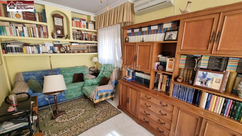 Foto 16171c93-cfe8-4dfe-b49e-8f64bfd584ef. Casa bifamiliare con riscaldamento parcheggio piscina in Benidorm