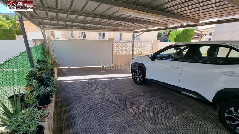 Foto 86374f53-de2b-4aad-9351-f036f155d247. Casa bifamiliare con riscaldamento parcheggio piscina in Benidorm