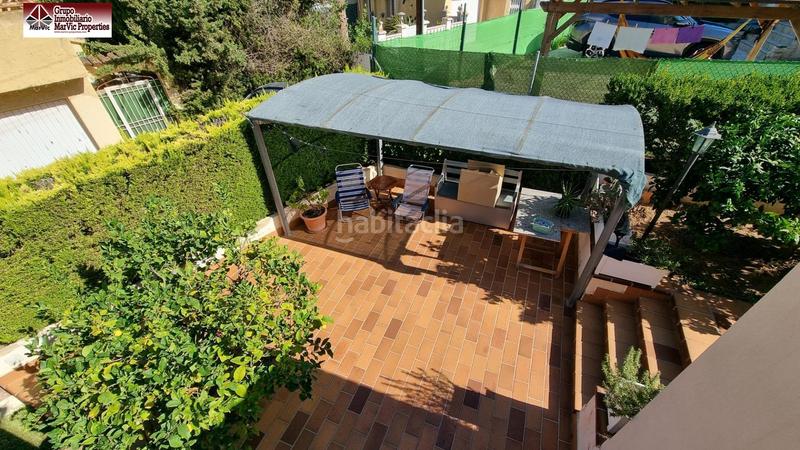 Foto aee03300-2fa9-4707-8528-ba7b60078516. Casa bifamiliare con riscaldamento parcheggio piscina in Benidorm