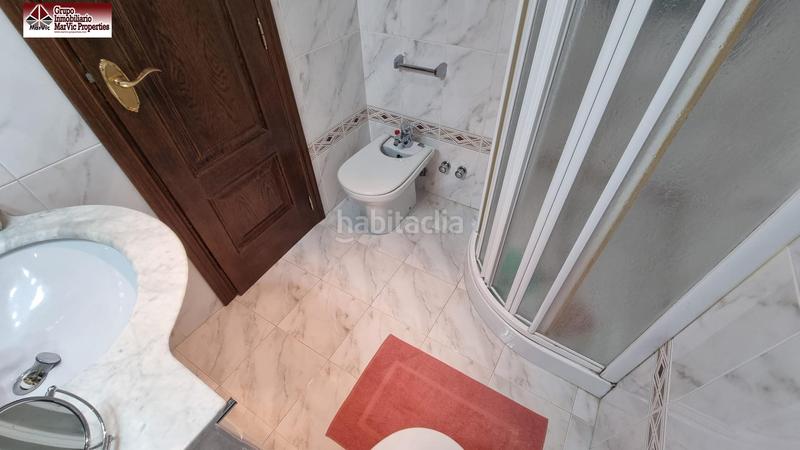 Foto b6e76f5c-4a75-430d-967d-17e91adbbeeb. Casa bifamiliare con riscaldamento parcheggio piscina in Benidorm