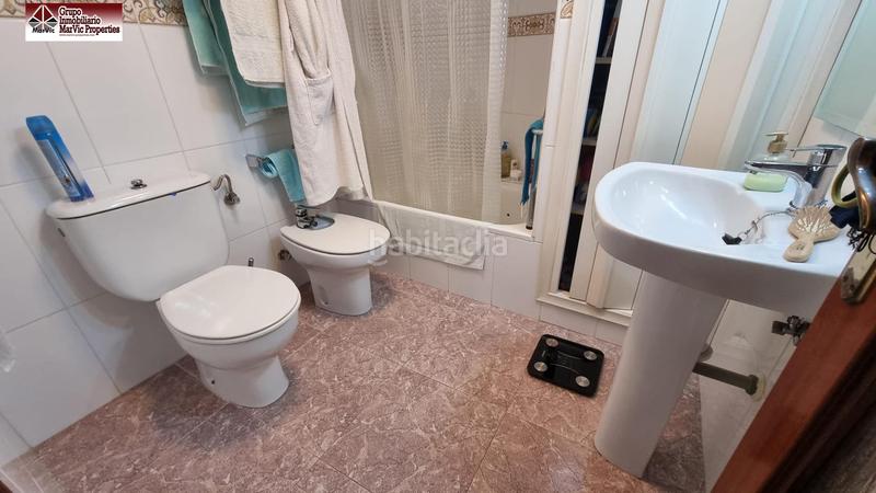 Foto c689d35a-d734-4f46-912c-ff5af5bcafe0. Casa bifamiliare con riscaldamento parcheggio piscina in Benidorm