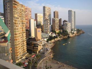 Pis a Playa Levante. Descubre el piso perfecto en benidorm, en primera línea de la pl