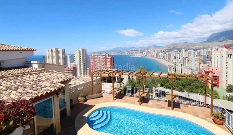 Foto e5c6aa7b-a86e-4d69-9daf-e604131e5b73. Xalet amb aparcament piscina a Rincón Alto Benidorm