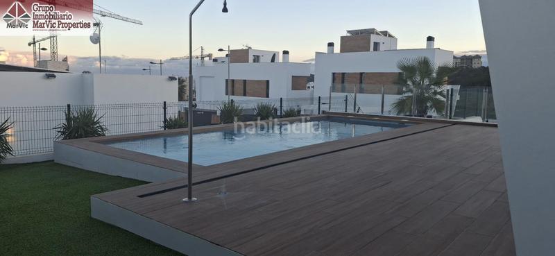 Foto 05bc0dbf-d110-44b4-86ae-5674ffba6415. Chalet con riscaldamento parcheggio piscina in Finestrat pueblo Finestrat