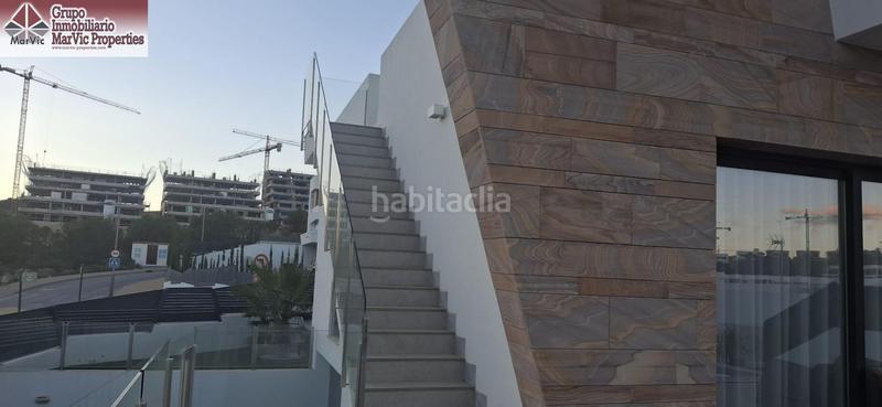 Foto 0c994acc-c2cc-4e7f-af64-6ec9ab7cec0a. Chalet con riscaldamento parcheggio piscina in Finestrat pueblo Finestrat