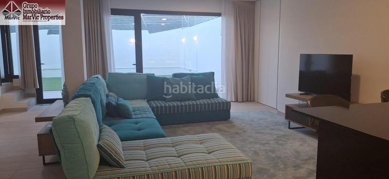 Foto 46c702be-8721-4d5c-8663-b1dcd1bc7a0f. Chalet con riscaldamento parcheggio piscina in Finestrat pueblo Finestrat