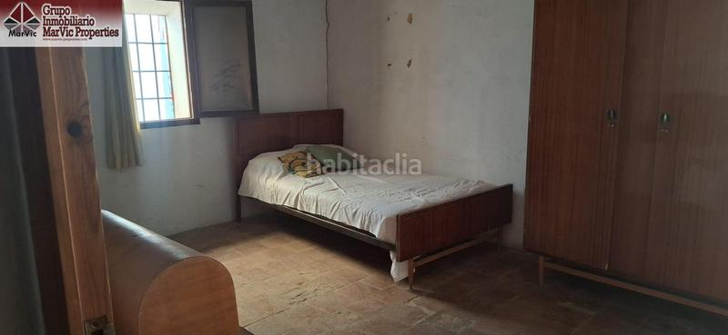 Foto cd3d8145-13a5-4a90-8ab7-5eb46e6fb476. Masía solar urbano en alfaz del pi en Pulpí