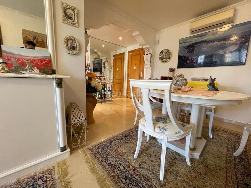 Foto 562313c8-ddb9-45f7-ad3a-ec6b14b7d4a1. Apartament amb calefacció aparcament piscina a Levante Alto Benidorm
