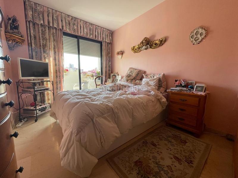 Foto 5e9887b1-94a0-433e-92af-cd2ab95e61db. Apartament amb calefacció aparcament piscina a Levante Alto Benidorm