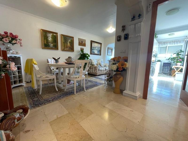 Foto 95c27d21-3b89-464e-befc-c14c1c057f65. Apartament amb calefacció aparcament piscina a Levante Alto Benidorm