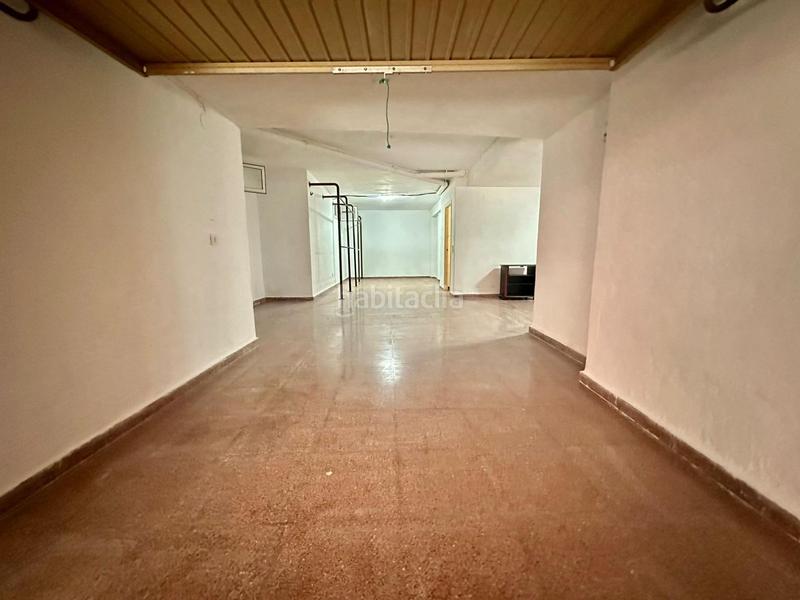 Foto ef70de52-5882-4989-ab00-fac92ee1271b. Casa aparellada amb calefacció aparcament piscina a Benidorm