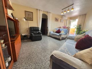Etagenwohnung en Centro Urbano. Amplio piso en zona centro jaime 1�