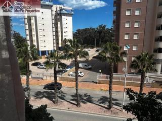 Appartement à Puerto Deportivo. Exclusivo piso en urbanización privada cerca de la playa de guar